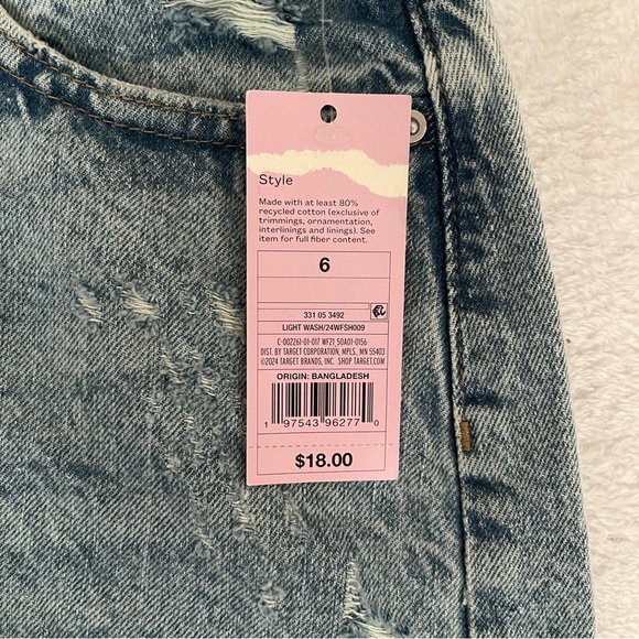 NWT Wild Fable High Rise Easy Rigid Cut Off Distressed Jean Shorts Women's 6 - Picture 3 of 11